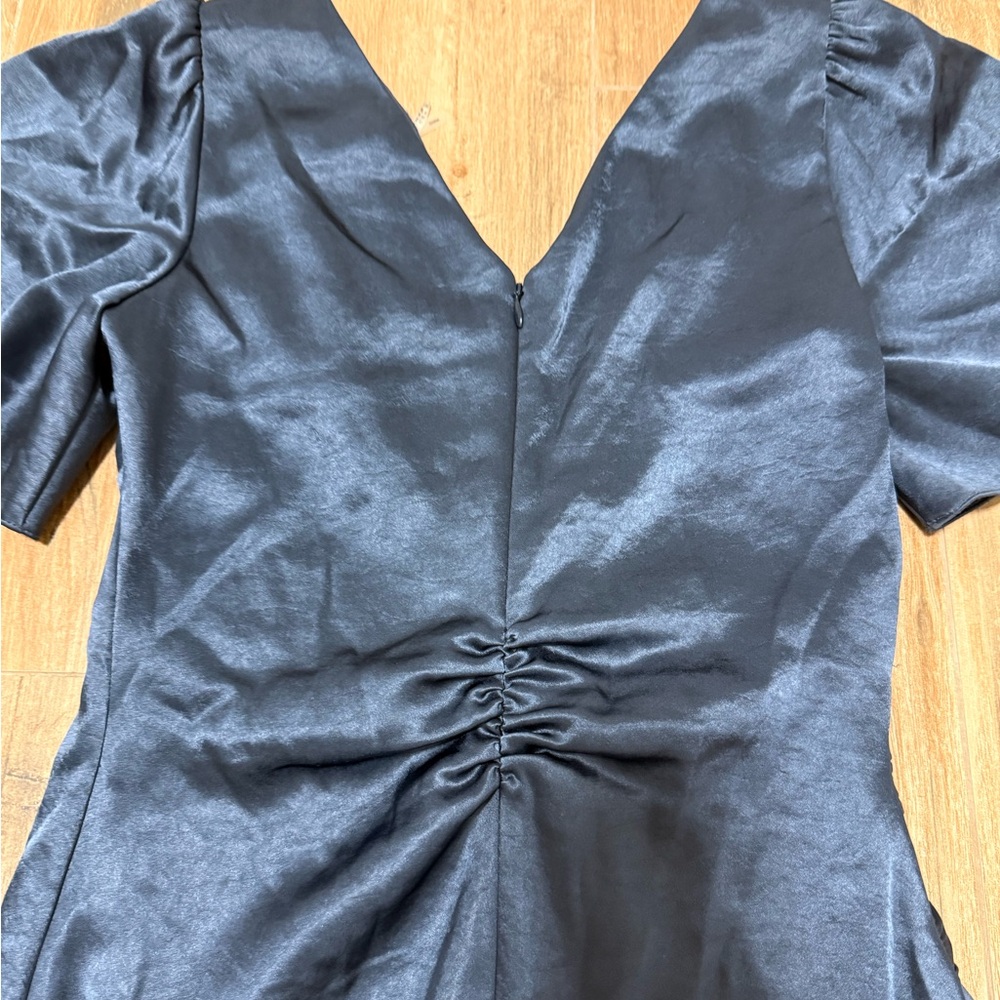 $420 Elie Tahari Elegant Size 2 Navy Blue V Neck Women's Dress - Picture 9 of 10
